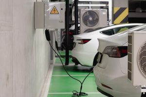 The Science Behind Hybrid Car Battery Technology Today