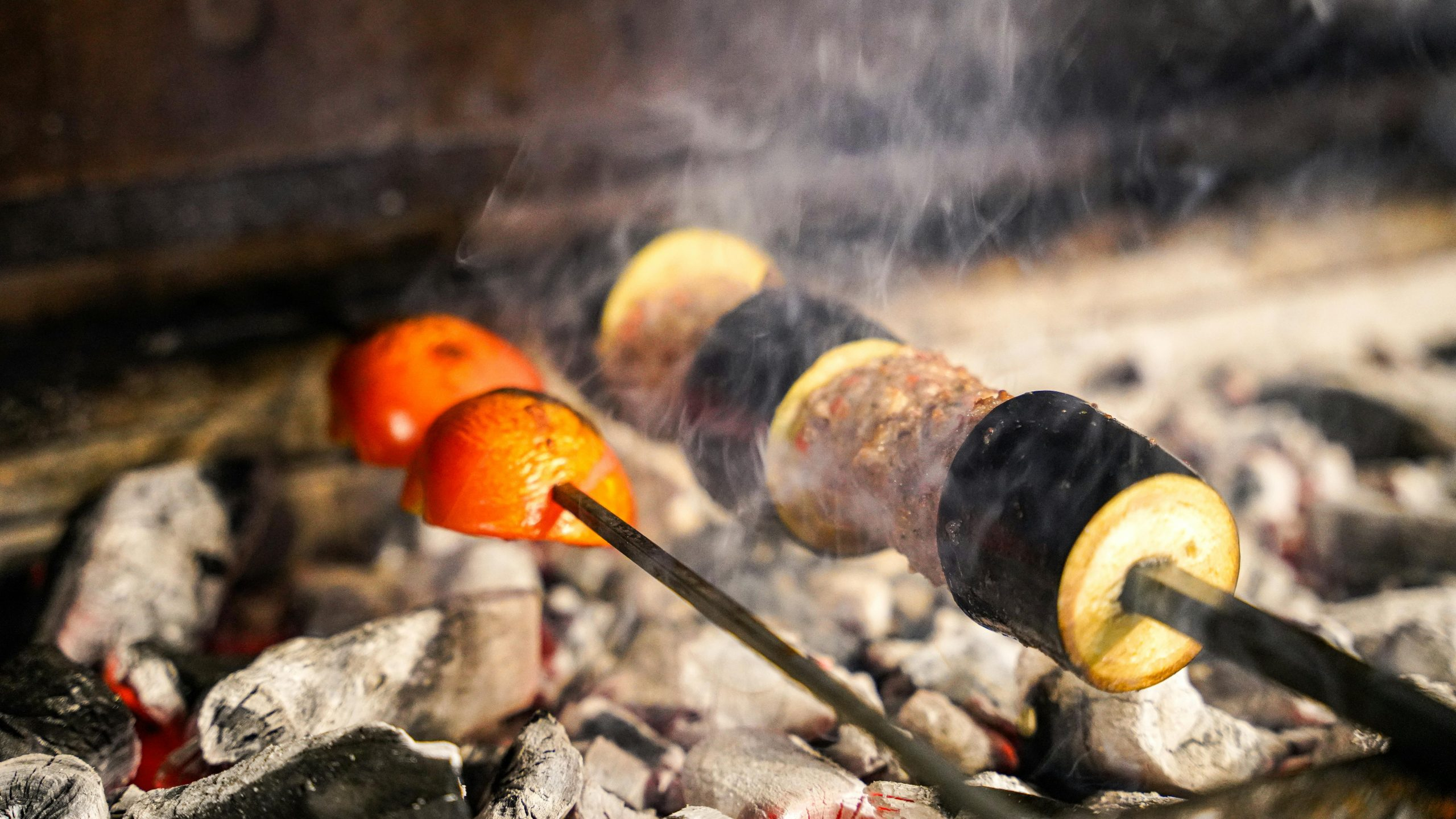 Navigating the Challenges of Outdoor Cooking and Grilling